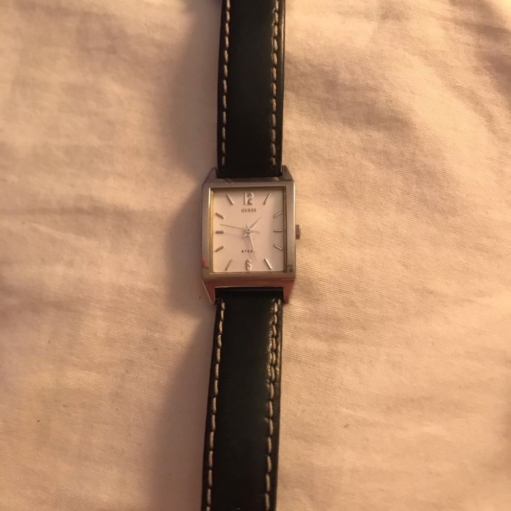 Vintage Guess watch authentic leather.